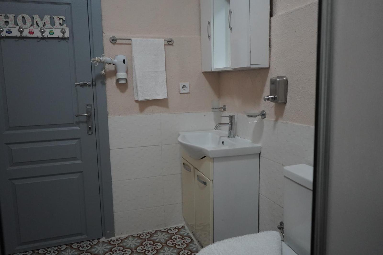 Medellin Apart Hotel اسطنبول المظهر الخارجي الصورة